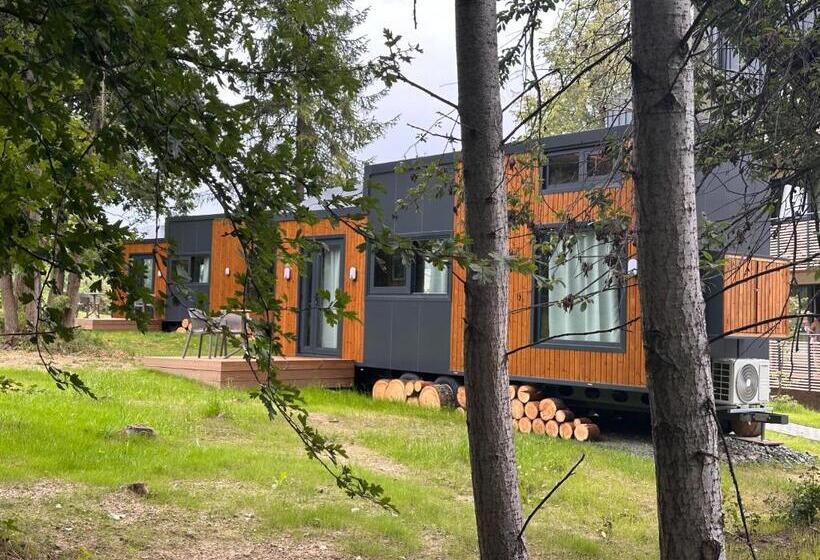 家庭洋房, Arietes Marmont Resort