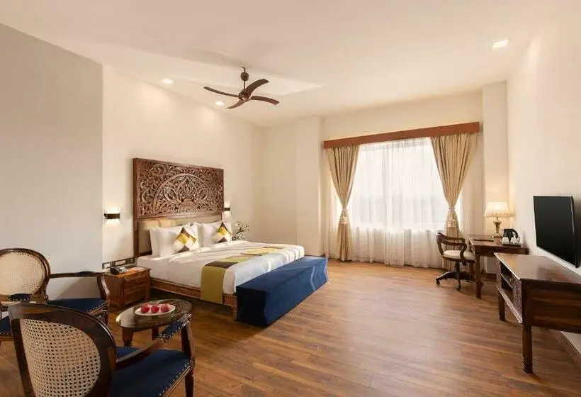 سوییت, Himal Resort