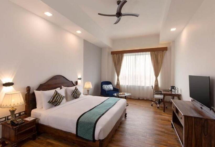 اتاق اجرایی, Himal Resort