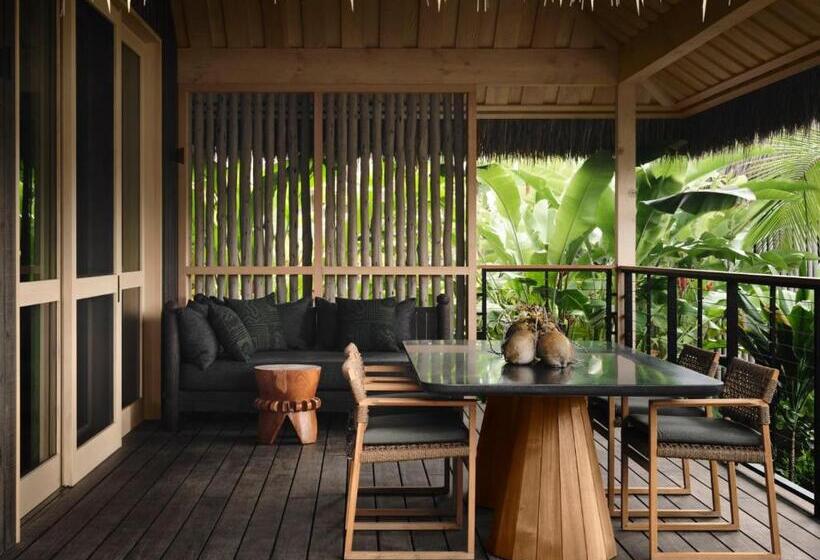 2 Bedrooms Apartment Lake View, Kona Village A Rosewood Resort