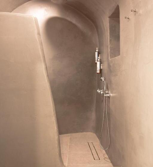 Suite 2 Quartos, Cydonia Caves