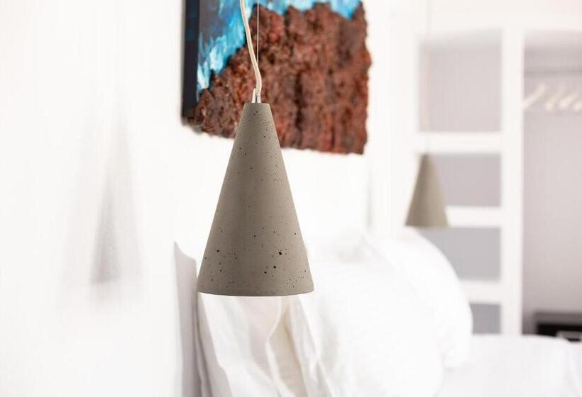 Quarto Deluxe com Terraço, Cydonia Caves