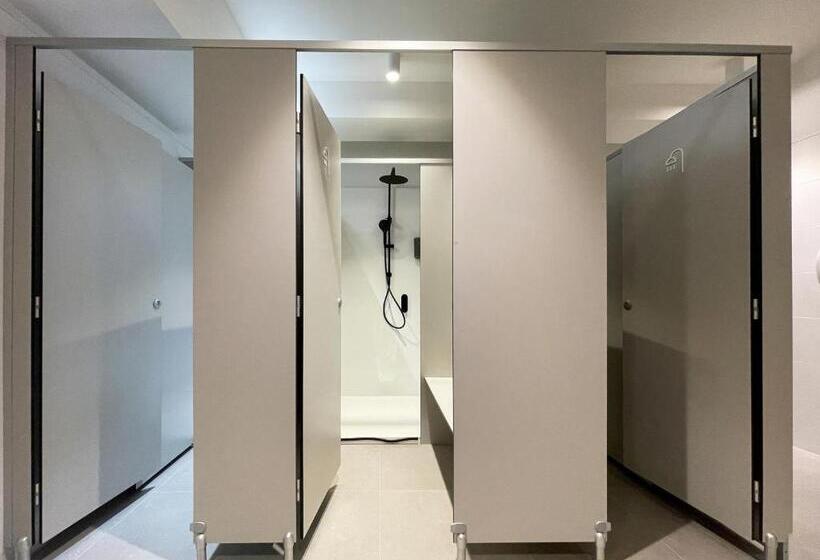 共用房间的床, Airone Capsule