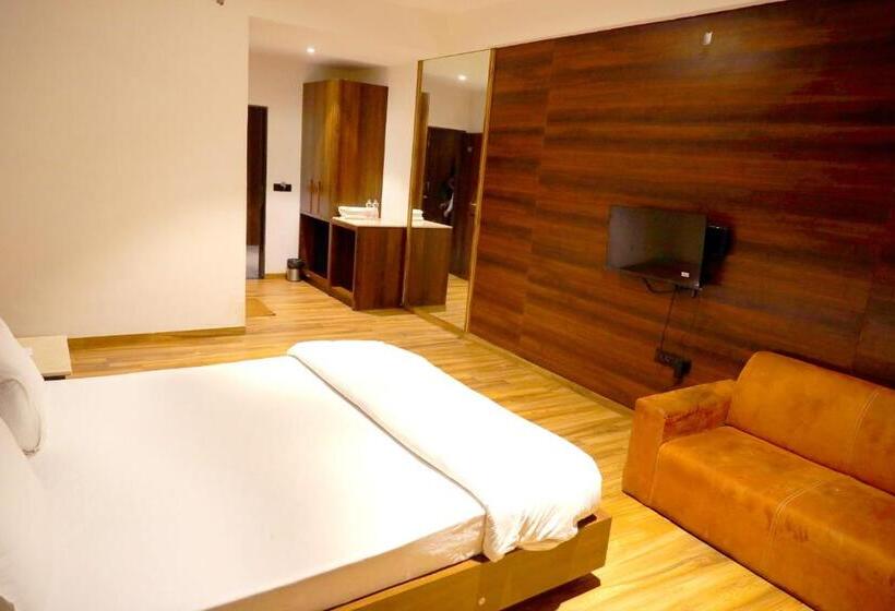 高级大房间, The Park Celebration