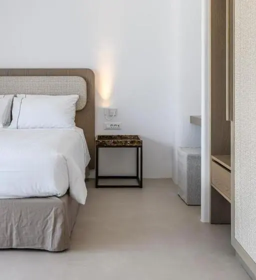 プール付きジュニアスイート, Muro Suites