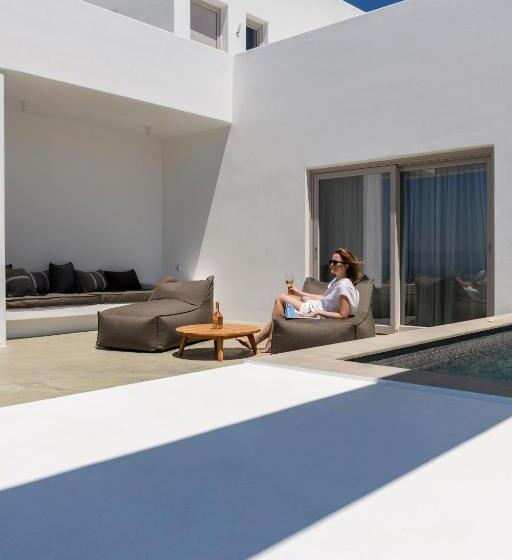 سوئیت جونیور با استخر, Muro Suites