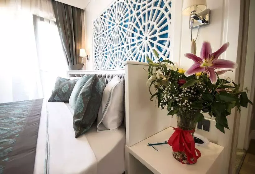 デラックスルーム, Antusa Palace Hotel & Spa