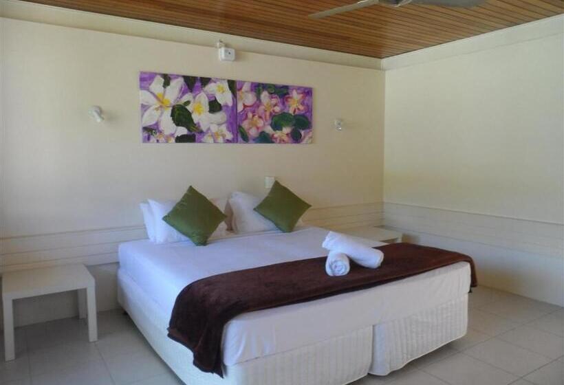 غرفة عائلية, Arcadia Village Motel