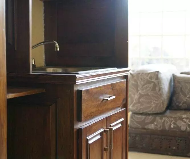 آپارتمان 1 خوابه, Corail Suites