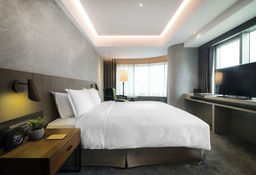 اتاق لوکس, Check Inn Taipei Nanjing