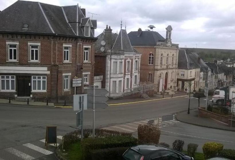 חדר משפחתי, Entre Nous