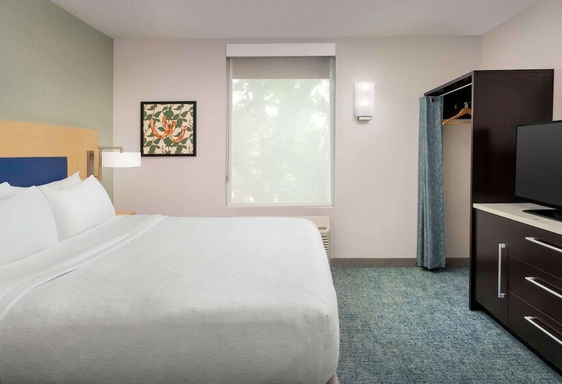 Suite Adaptată pentru Discapacitaţi, Home2 Suites By Hilton Lexington University / Medical Center