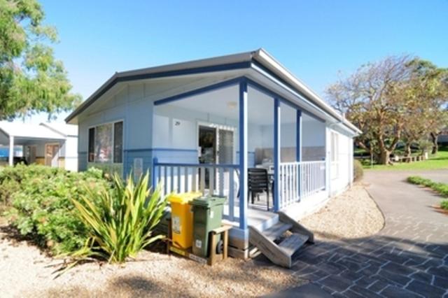 Дом 3 Спальни, Kendalls Beach Holiday Park