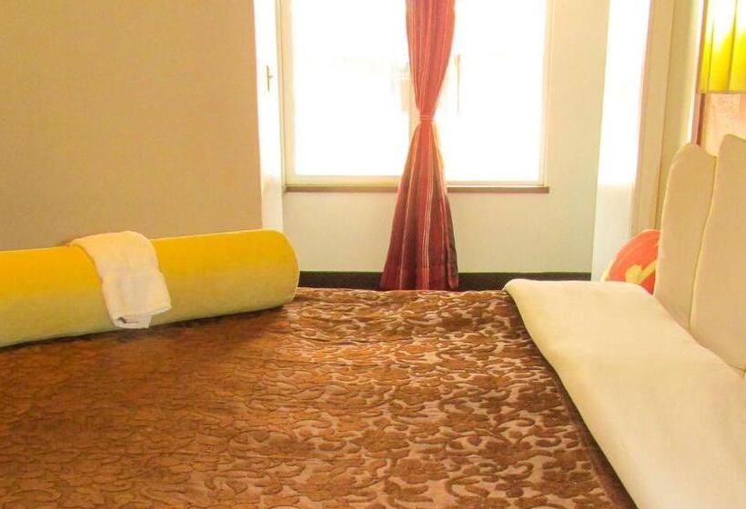 Номер Deluxe Кровать Кинг, Magnuson Cedar City