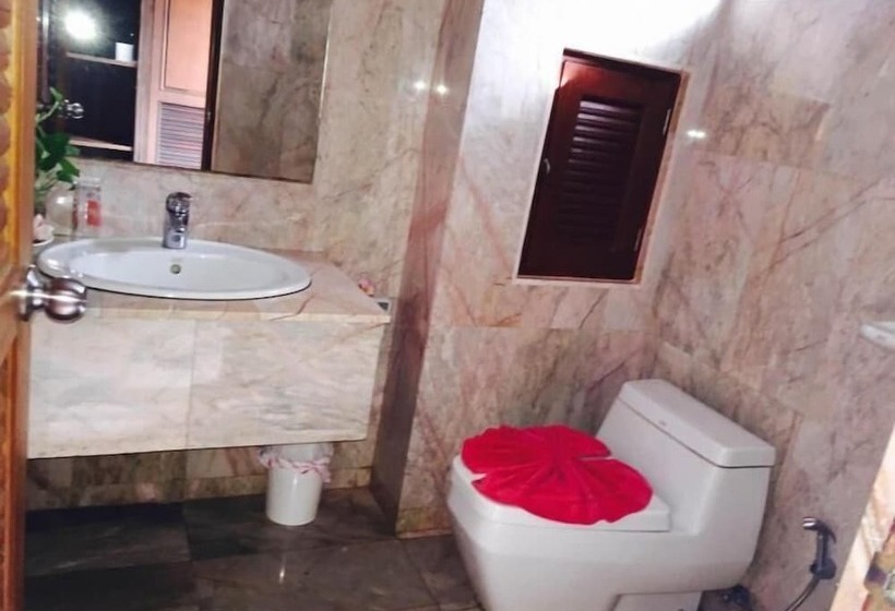 标准间, Marina Villa