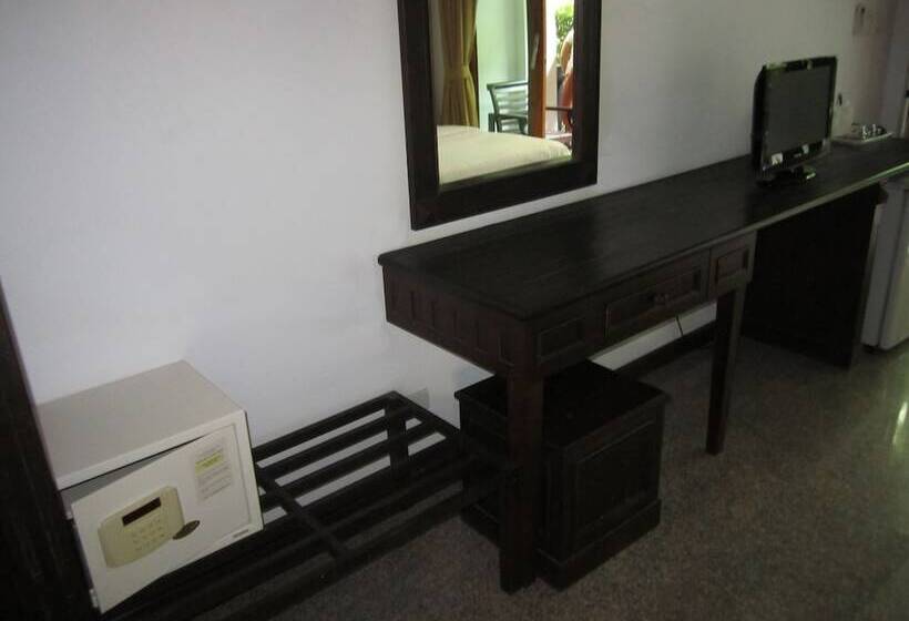 标准间, Marina Villa