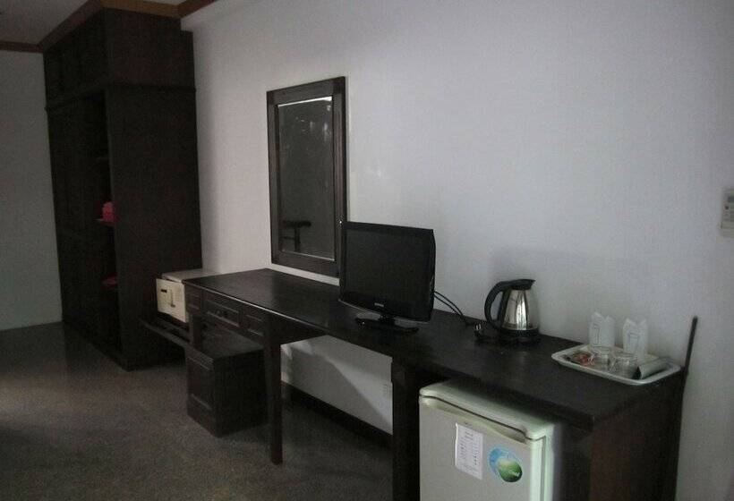 标准间, Marina Villa