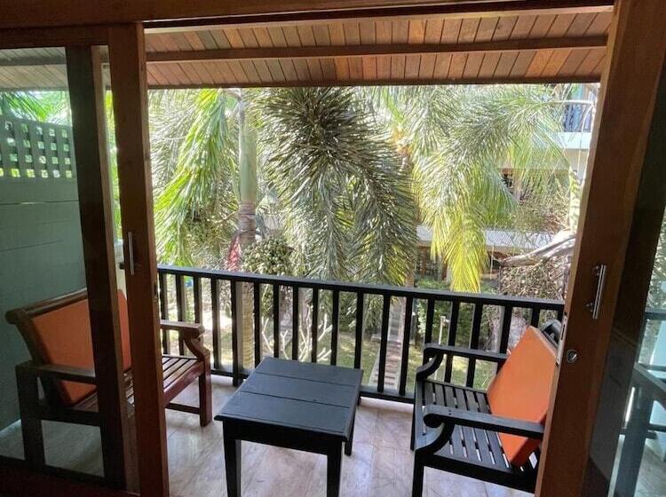 标准间, Marina Villa