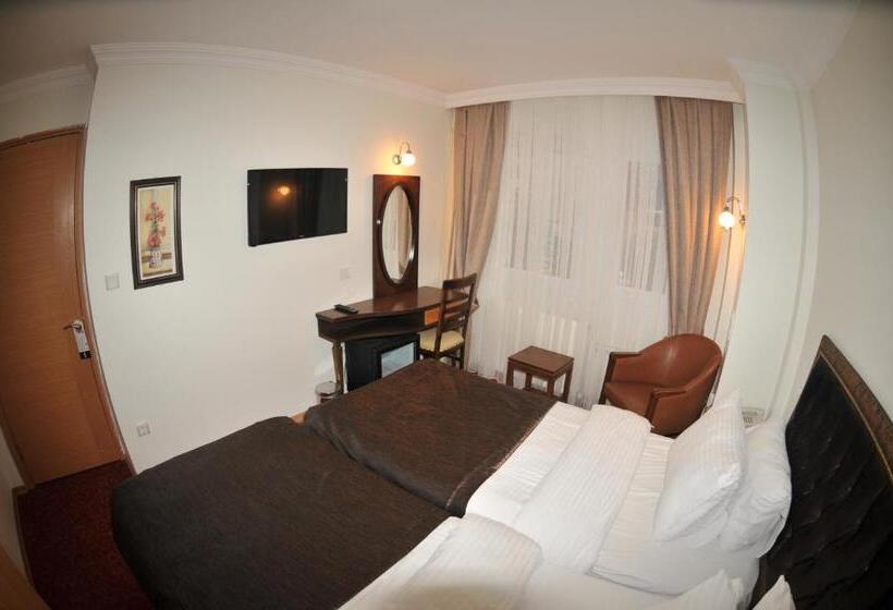 スタンダードルーム, Palace Point