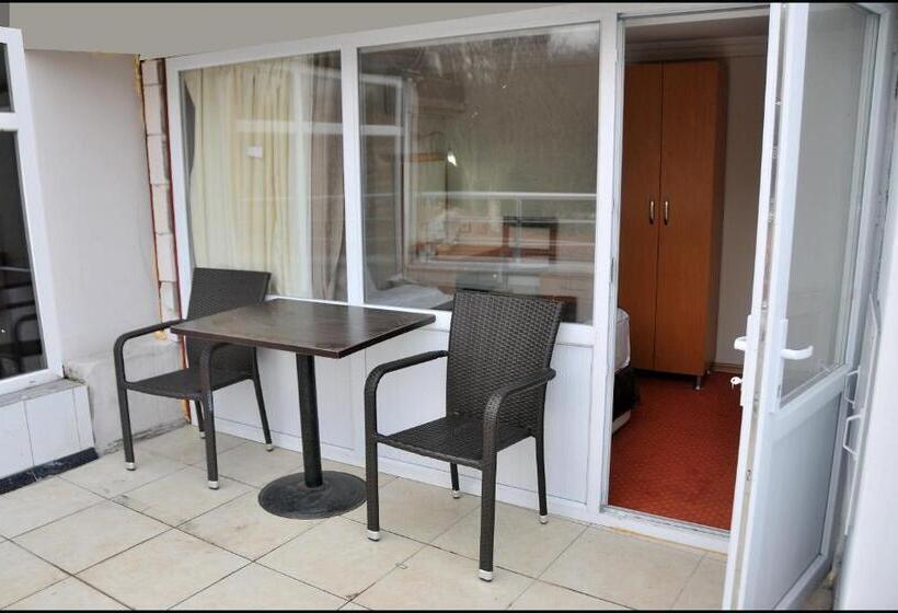 スタンダードシングルルーム, Palace Point