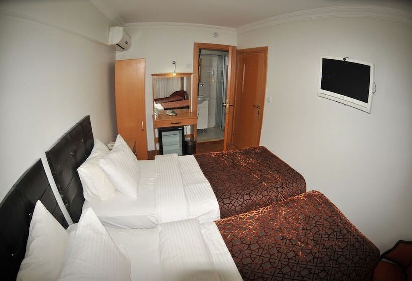 スタンダードルーム, Palace Point