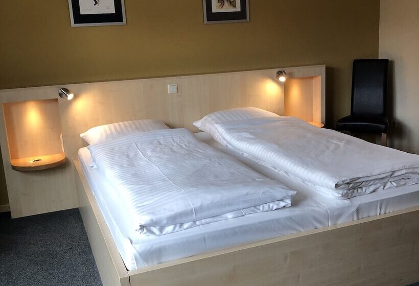 Номер Стандарт, Select