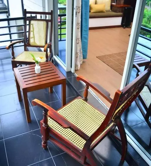 Standard-huone Parveke, Unique Cottages