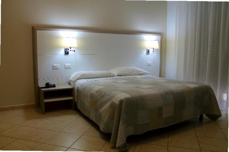 غرفة كومفورت ثلاثية, Victoria