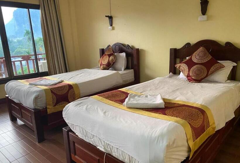 Quarto Deluxe, Vang Vieng Hana River View Hotel & Travel