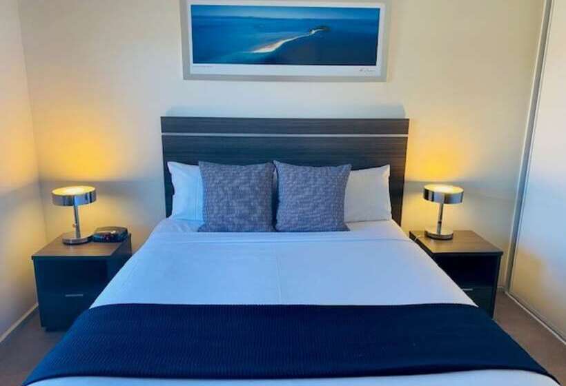 סוויטת אקזקיוטיב 2 חדרים, Hume Serviced Apartments