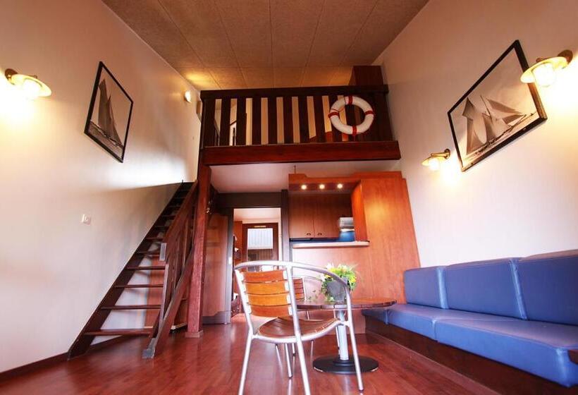 آپارتمان 1 خوابه, Residence Castell'Verde