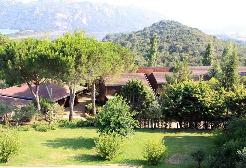 استودیوی سوپریور, Residence Castell'Verde