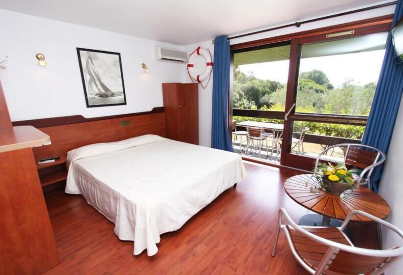 استودیوی استاندارد, Residence Castell'Verde