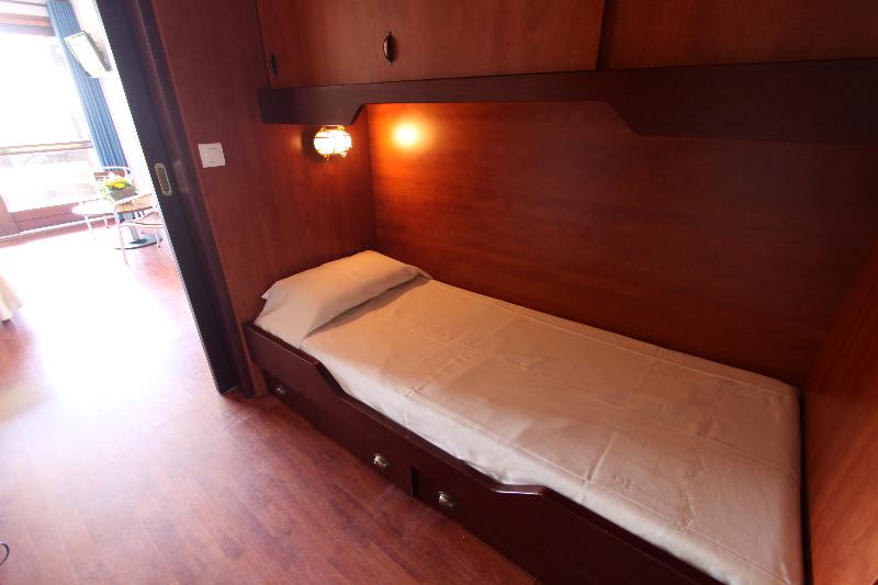 استودیوی استاندارد, Residence Castell'Verde