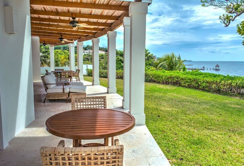 ویلا دلوکس 2 خوابه, Las Verandas Hotel & Villas