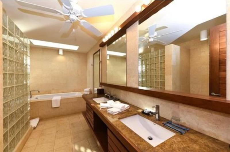 ویلا دلوکس 2 خوابه, Las Verandas Hotel & Villas