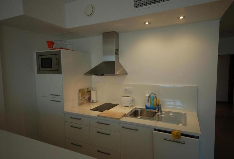 Апартаменты 1 Спальня с Террасой, Resort Sitges Apartment