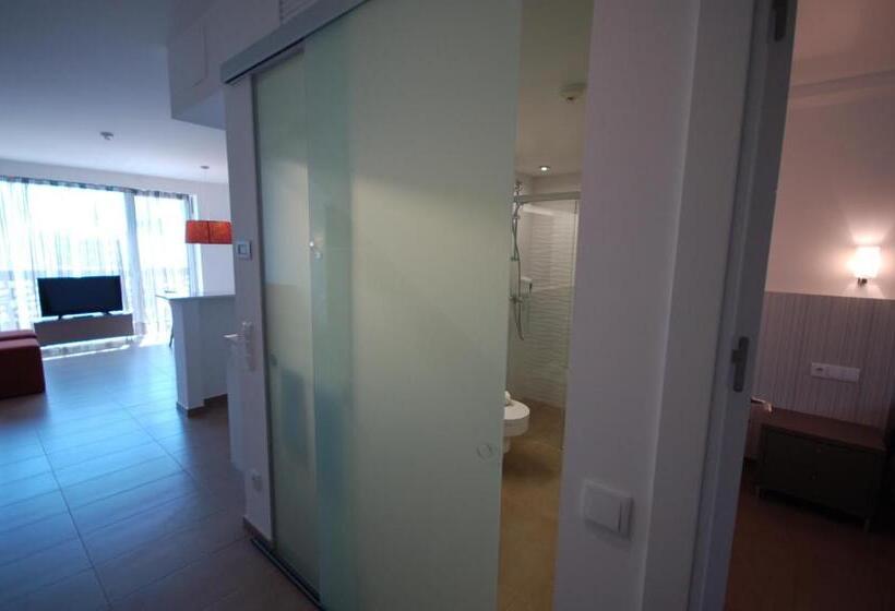 Апартаменты 1 Спальня с Террасой, Resort Sitges Apartment