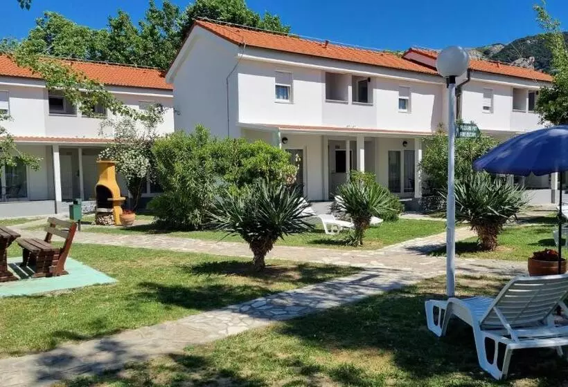 １ベッドルームアパートメント, Villas Corinthia