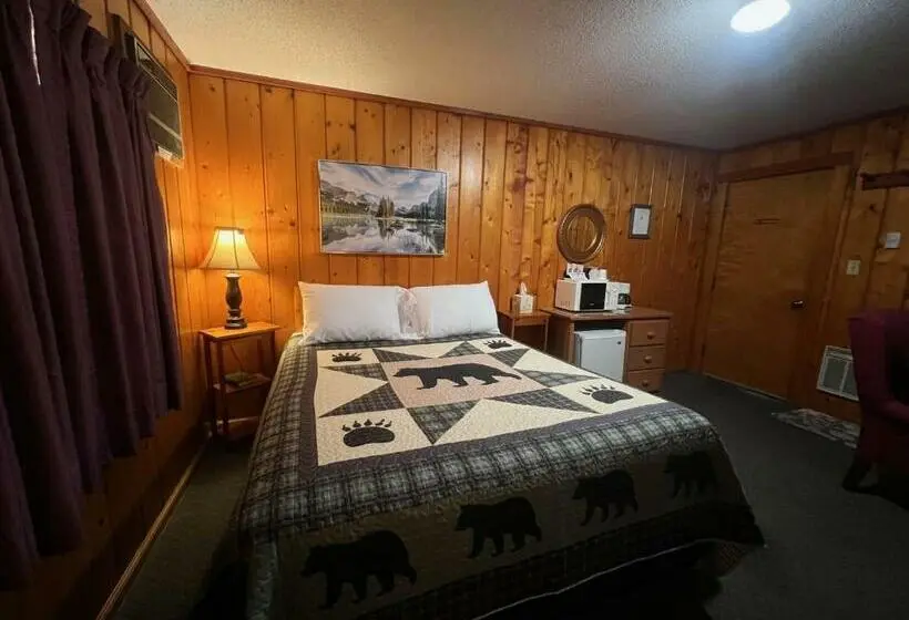 デラックスルーム, Cedars Motel