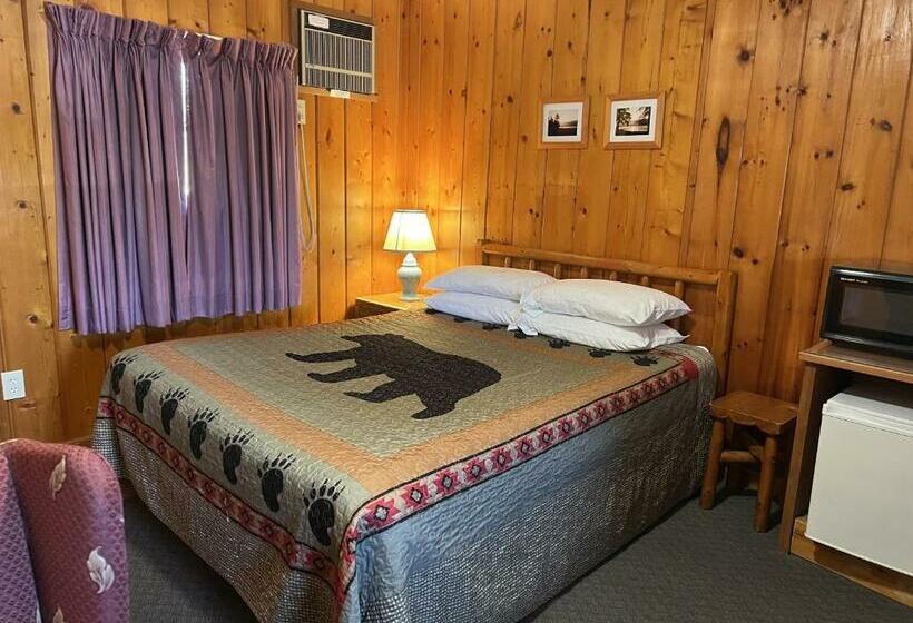 디럭스 룸, Cedars Motel