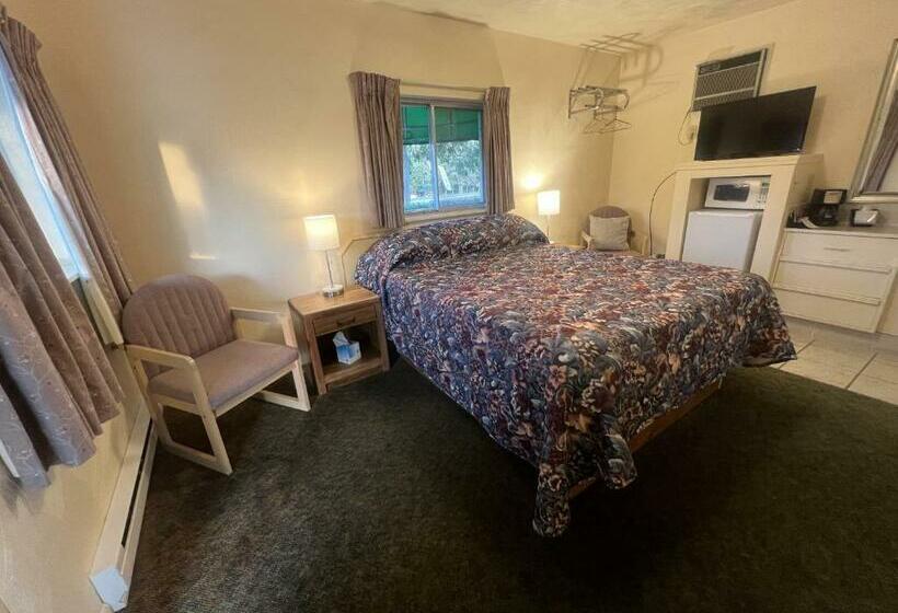 스탠다드 룸, Cedars Motel