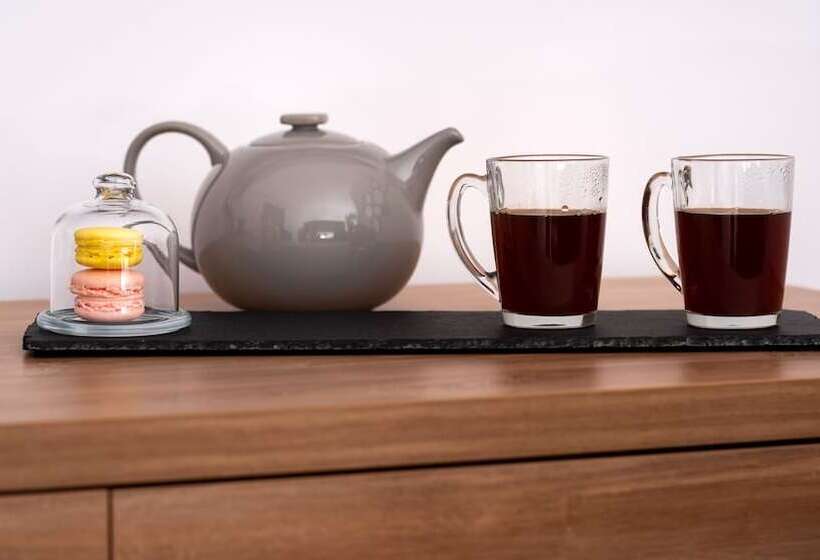 جناح مزود بجاكوزى, Saint Sin Suites  Adults Only