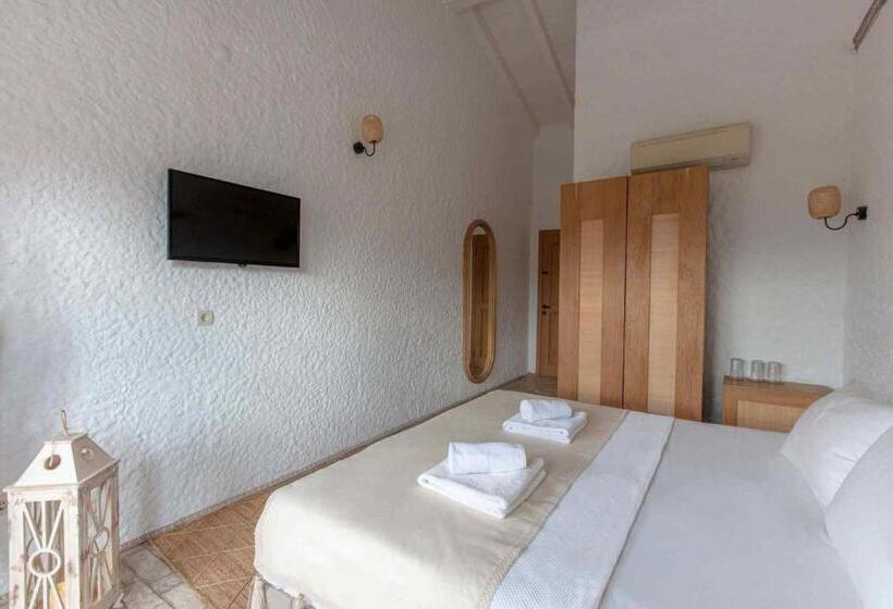 חדר סטנדרט לשלושה, Rupa Hotel Alaçatı  Adults Only