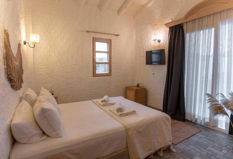 חדר סטנדרט עם מרפסת, Rupa Hotel Alaçatı  Adults Only