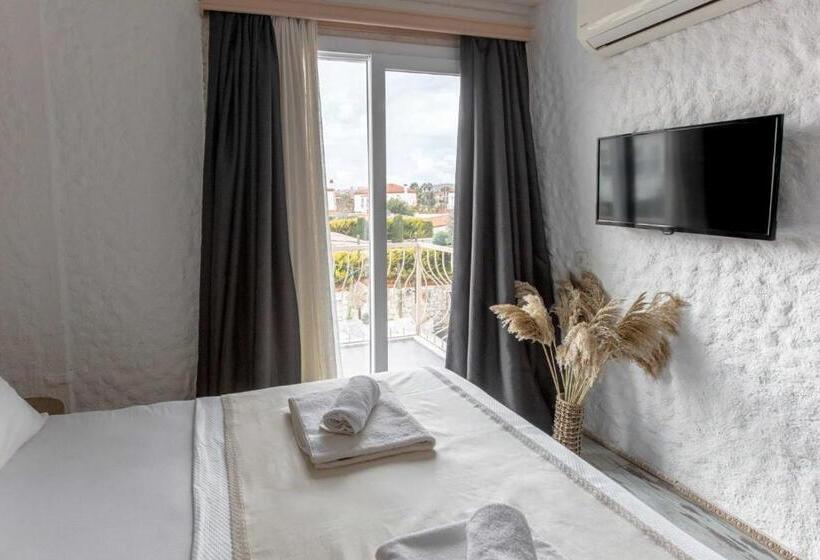 חדר סטנדרט עם מרפסת, Rupa Hotel Alaçatı  Adults Only