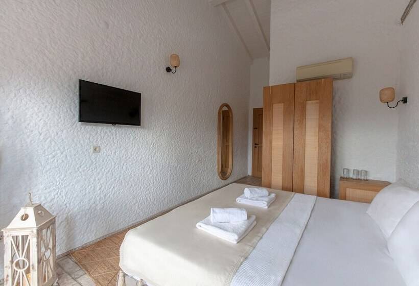 חדר סטנדרט לשלושה, Rupa Hotel Alaçatı  Adults Only