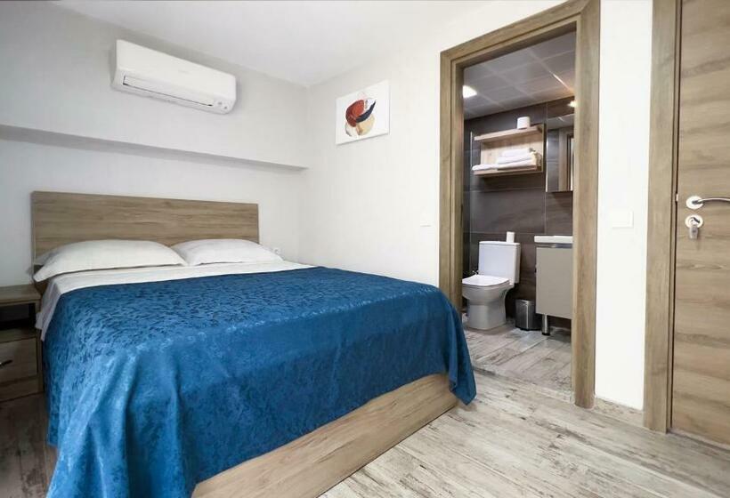 غرفة قياسية مطلّة علي البحر مزوَّدة بشُرفة, Eylül 16 Butik Otel