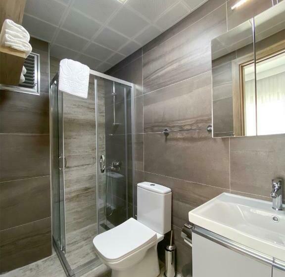 غرفة قياسية مزوَّدة بشُرفة, Eylül 16 Butik Otel