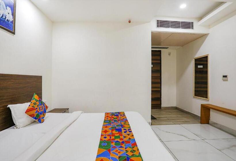 スイート, Fabhotel Kinsfolk